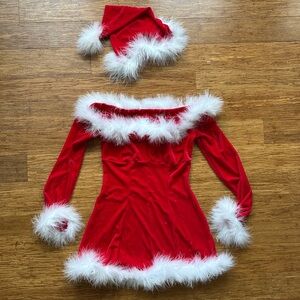 For Kaylee🎄
Frederick's of Hollywood Santa Mini Dress with White Fur Trim